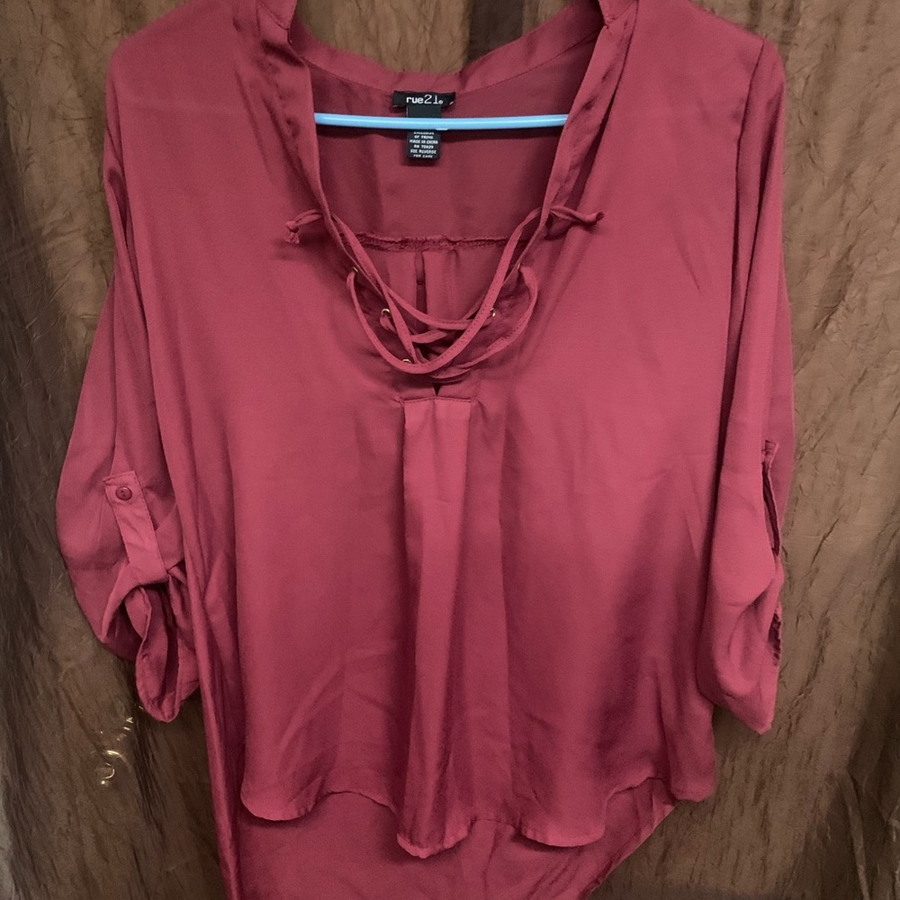Flowing Red Top